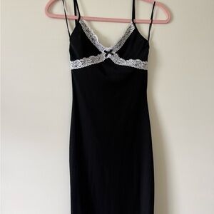 Elegant Black Lace Dress